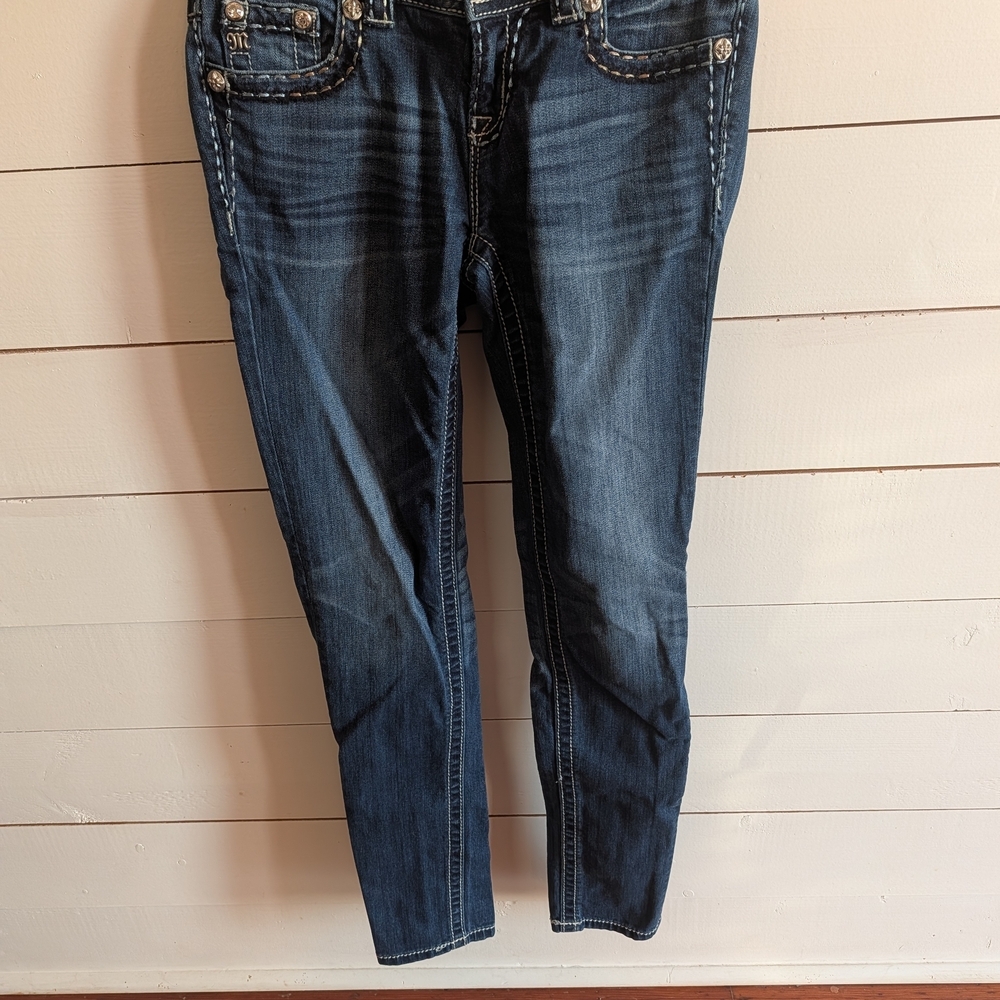 Miss Me Indigo Cropped Jeans